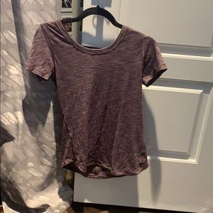 Lululemon shirt size 4